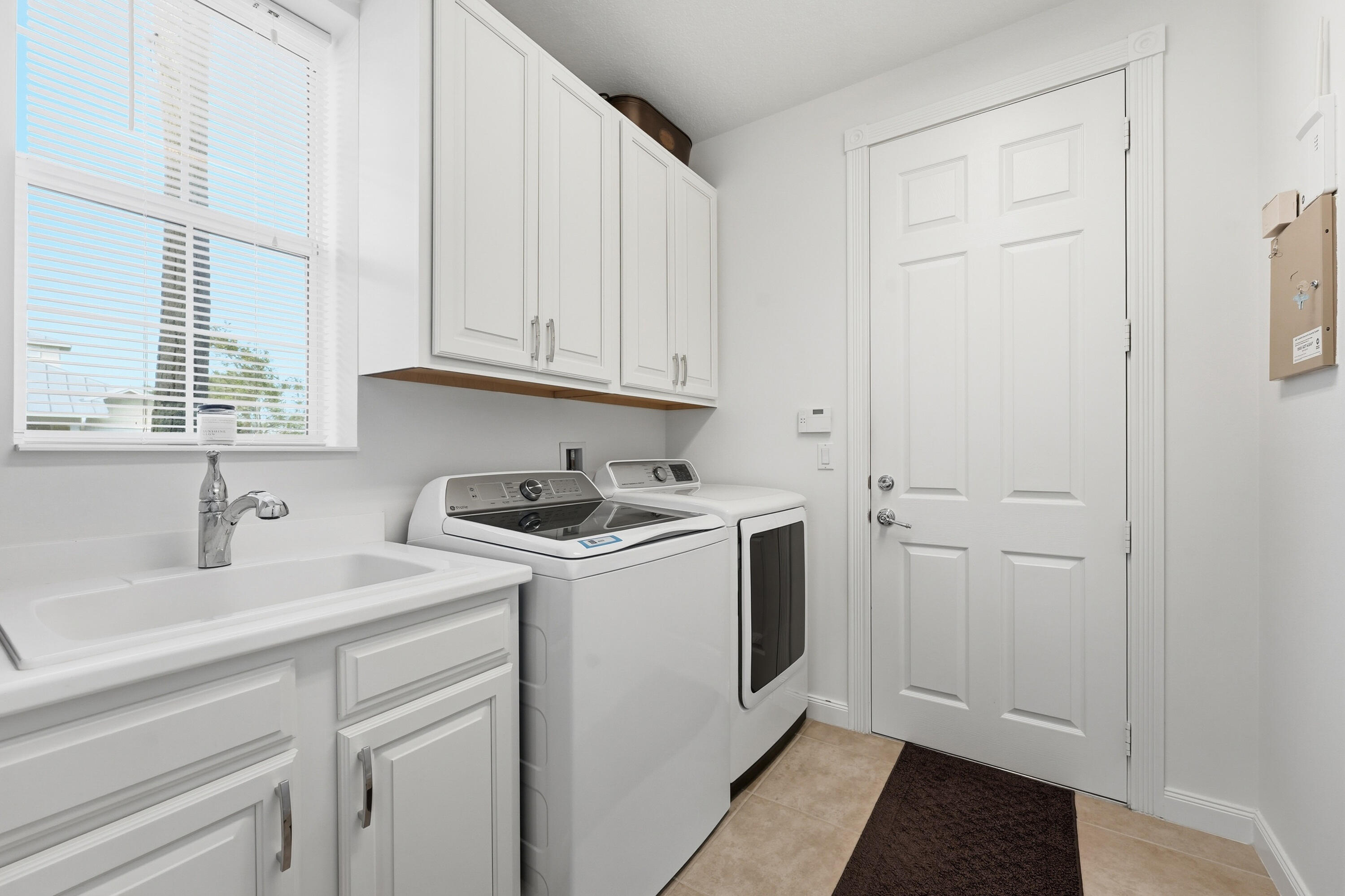 MALLORY CREEK AT ABACOA 2 - Residential