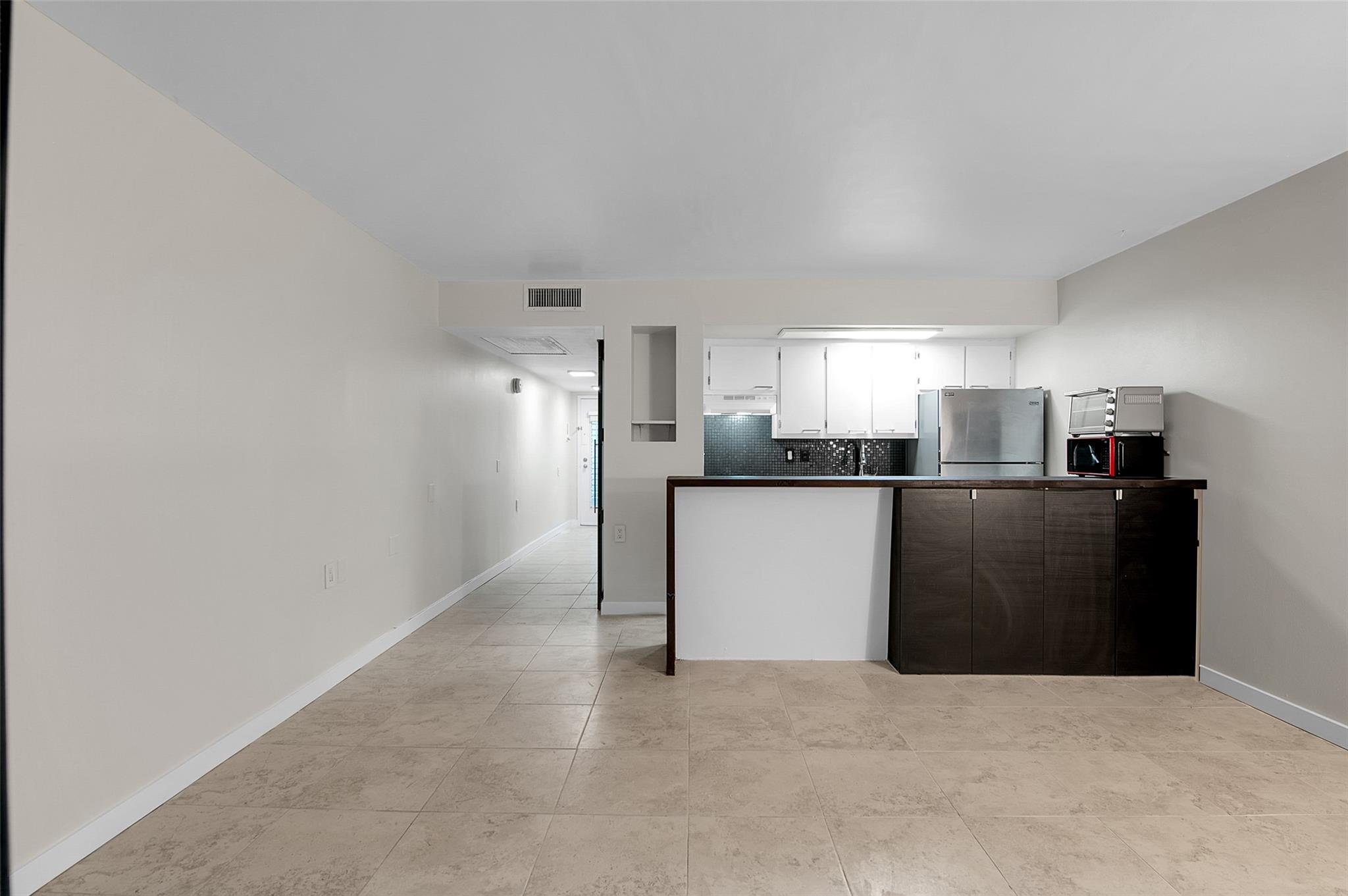WYNMOOR VILLAGE - Residential