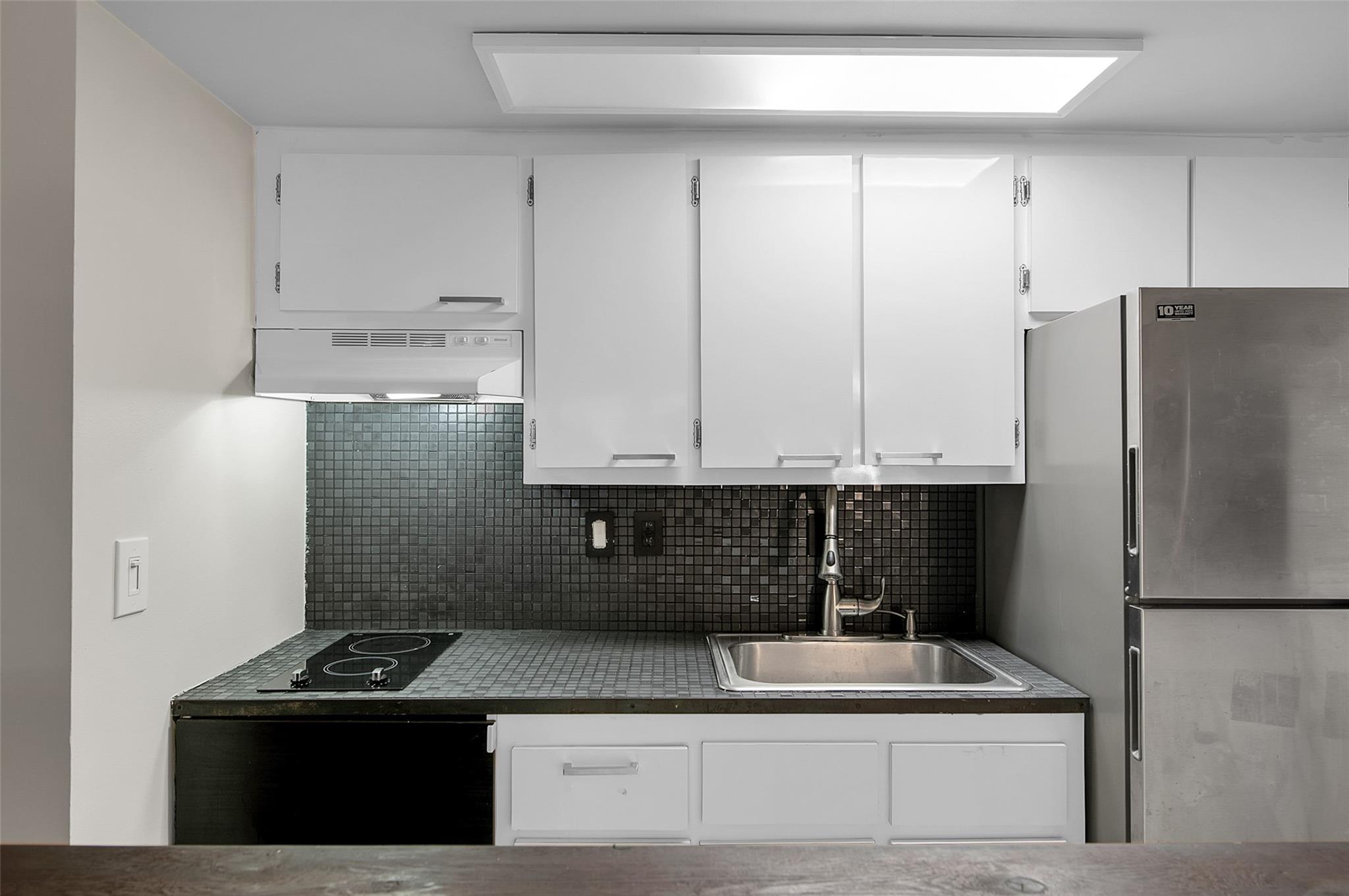 WYNMOOR VILLAGE - Residential