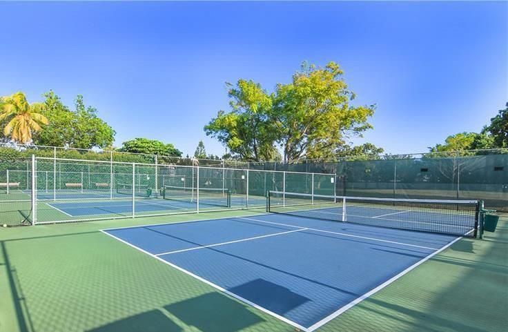 WYNMOOR VILLAGE - Residential