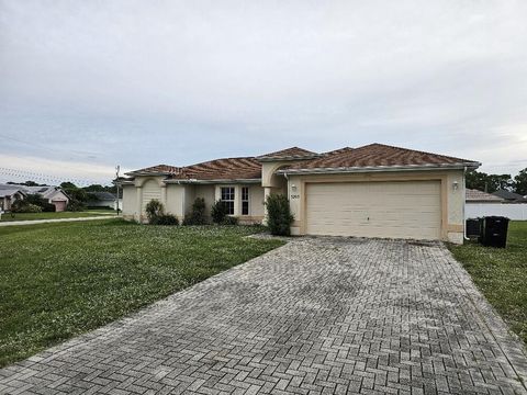 A home in Port St Lucie