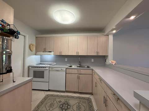 Tiny photo for 1040 SE 4th Avenue #331, Deerfield Beach, FL 33441 (MLS # B26002384)