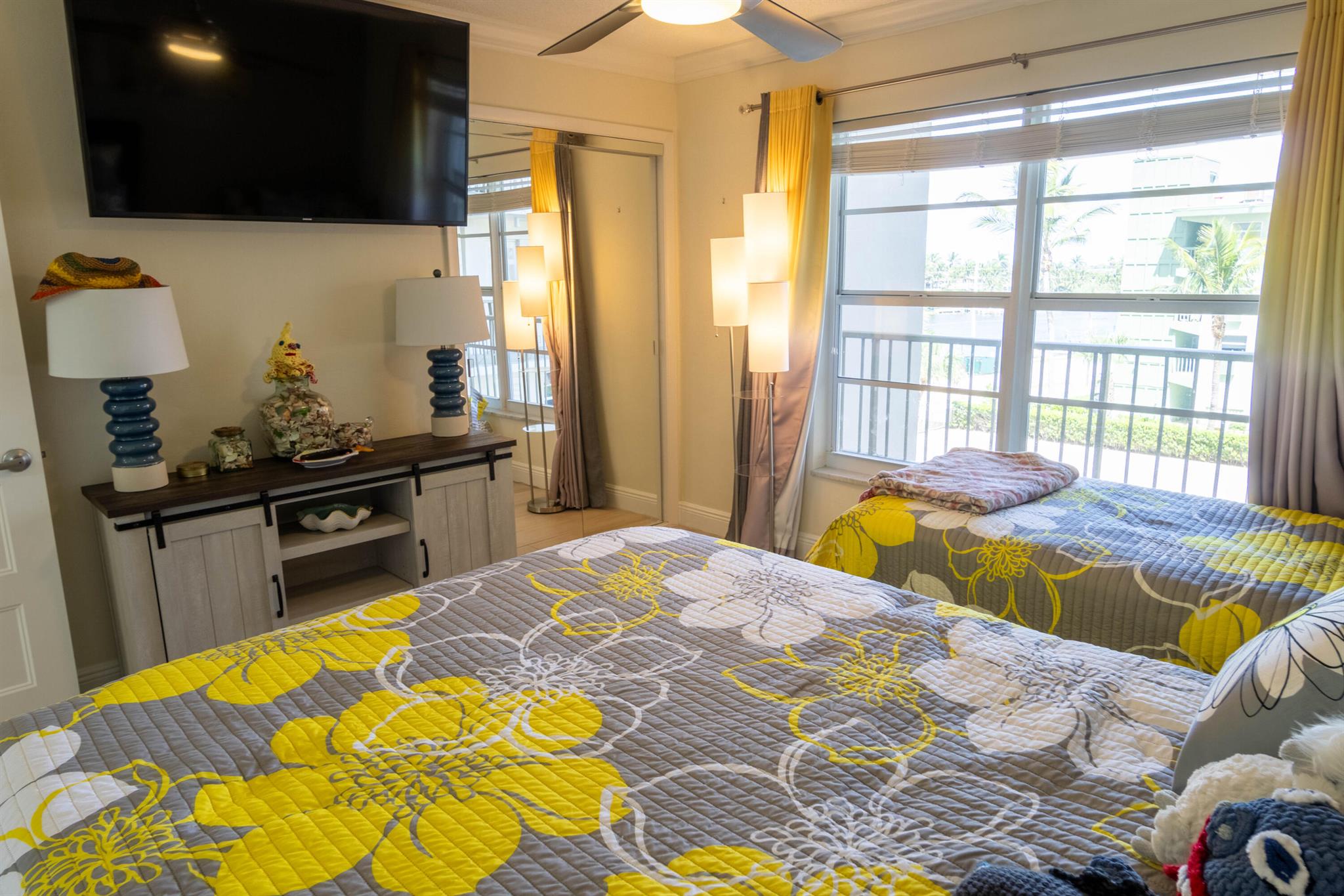 LANDMARK AT HILLSBORO CON - Residential