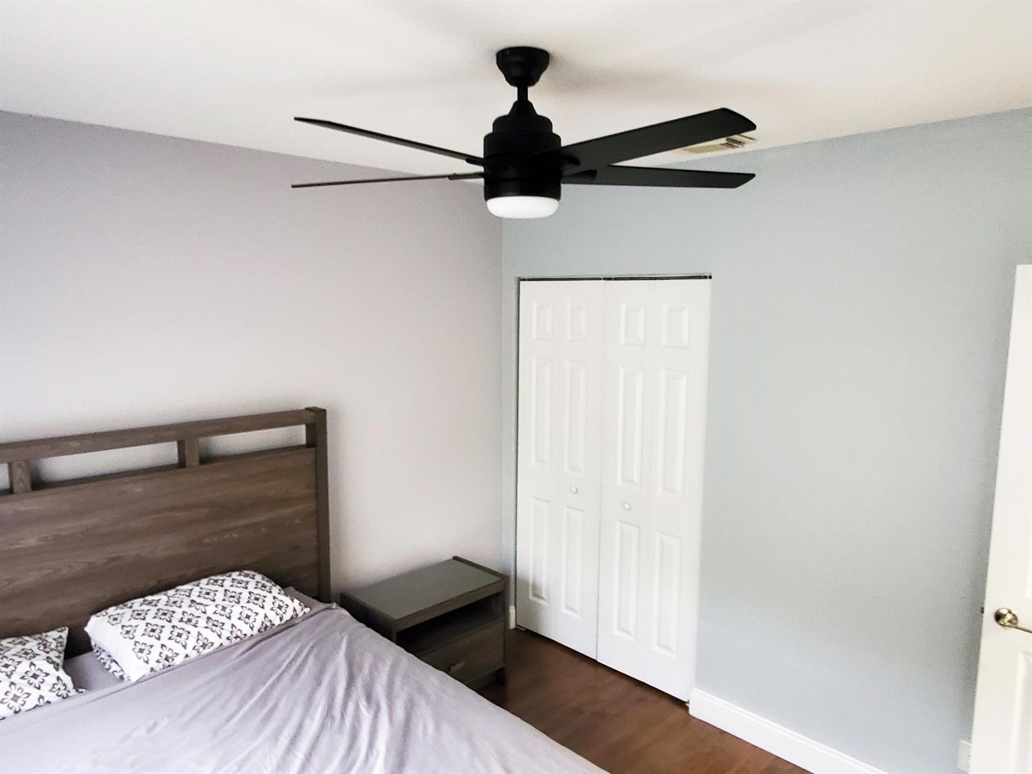 THOUSAND OAKS - Residential