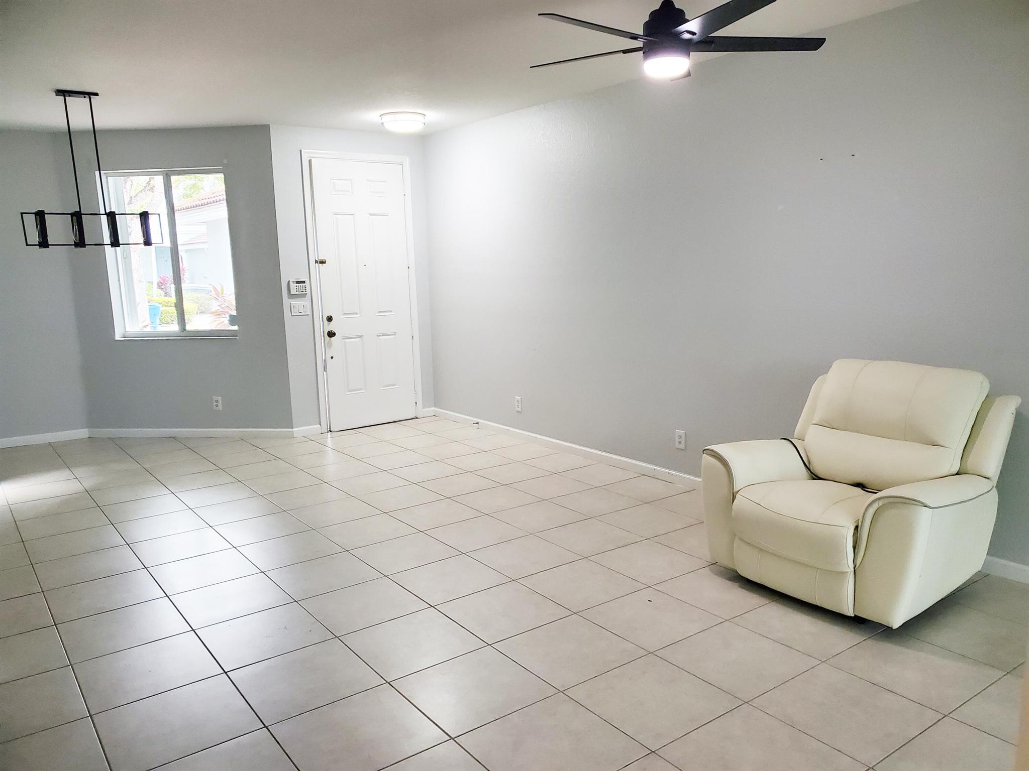 THOUSAND OAKS - Residential