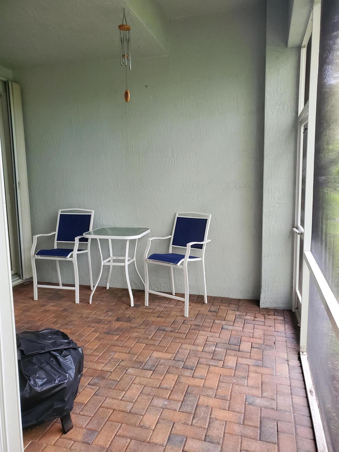 THOUSAND OAKS - Residential