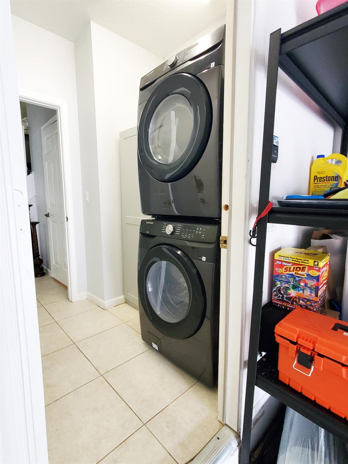 THOUSAND OAKS - Residential