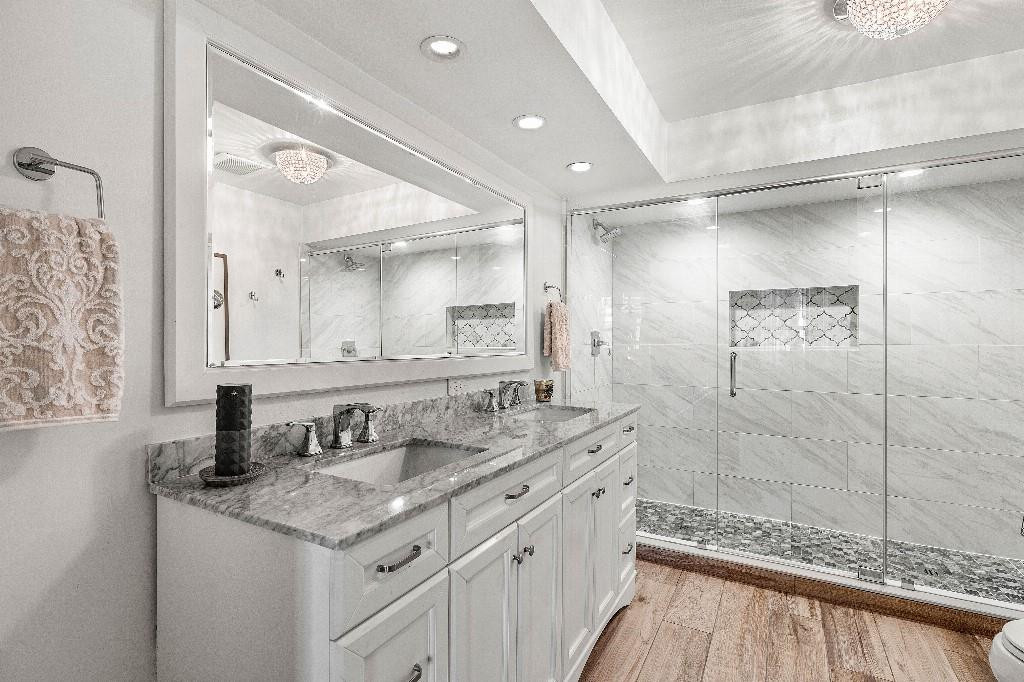 COACH HOUSES OF TOWN PLAC - Residential