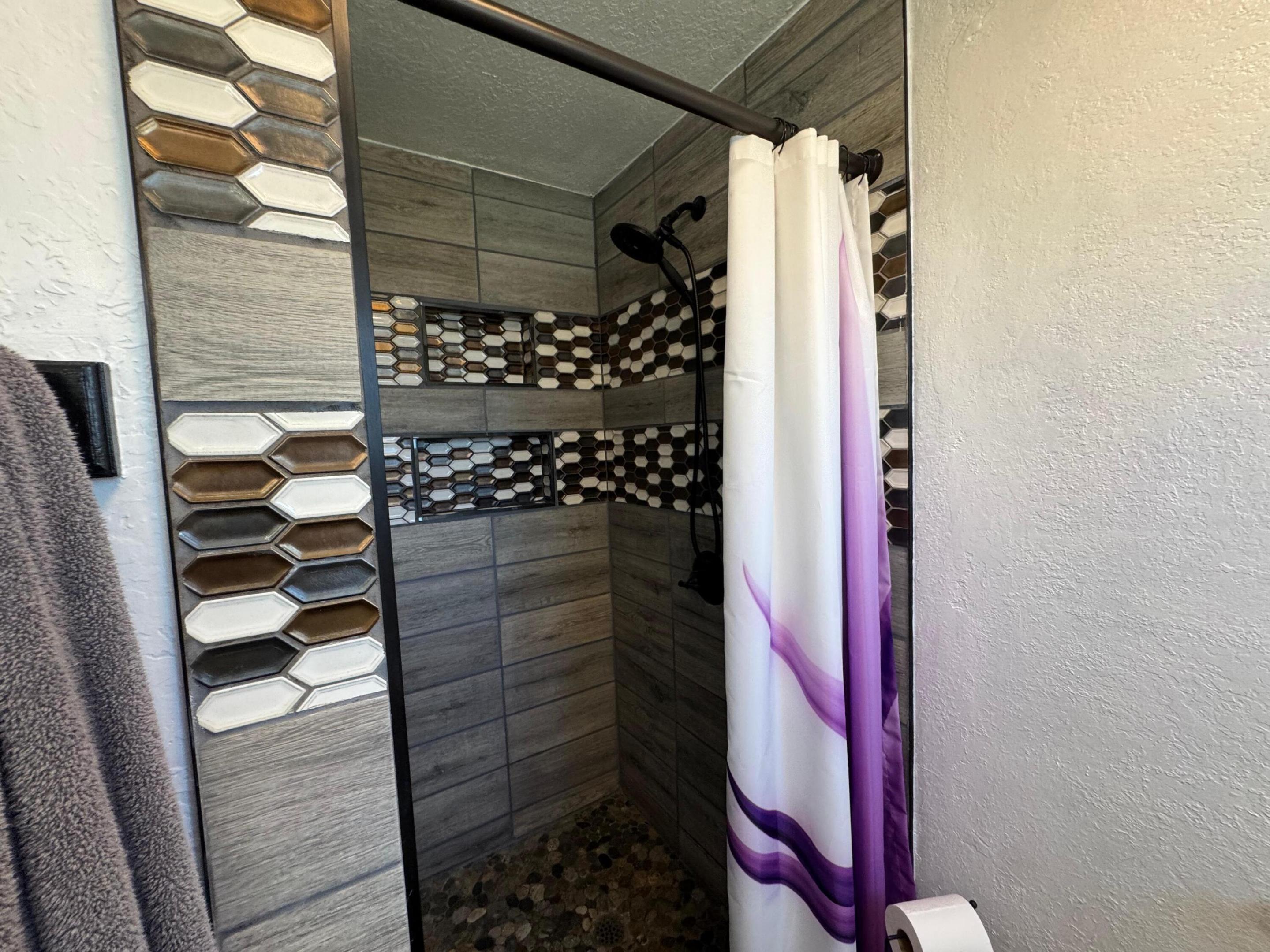 PALM BEACH LEISUREVILLE SEC 7 - Residential