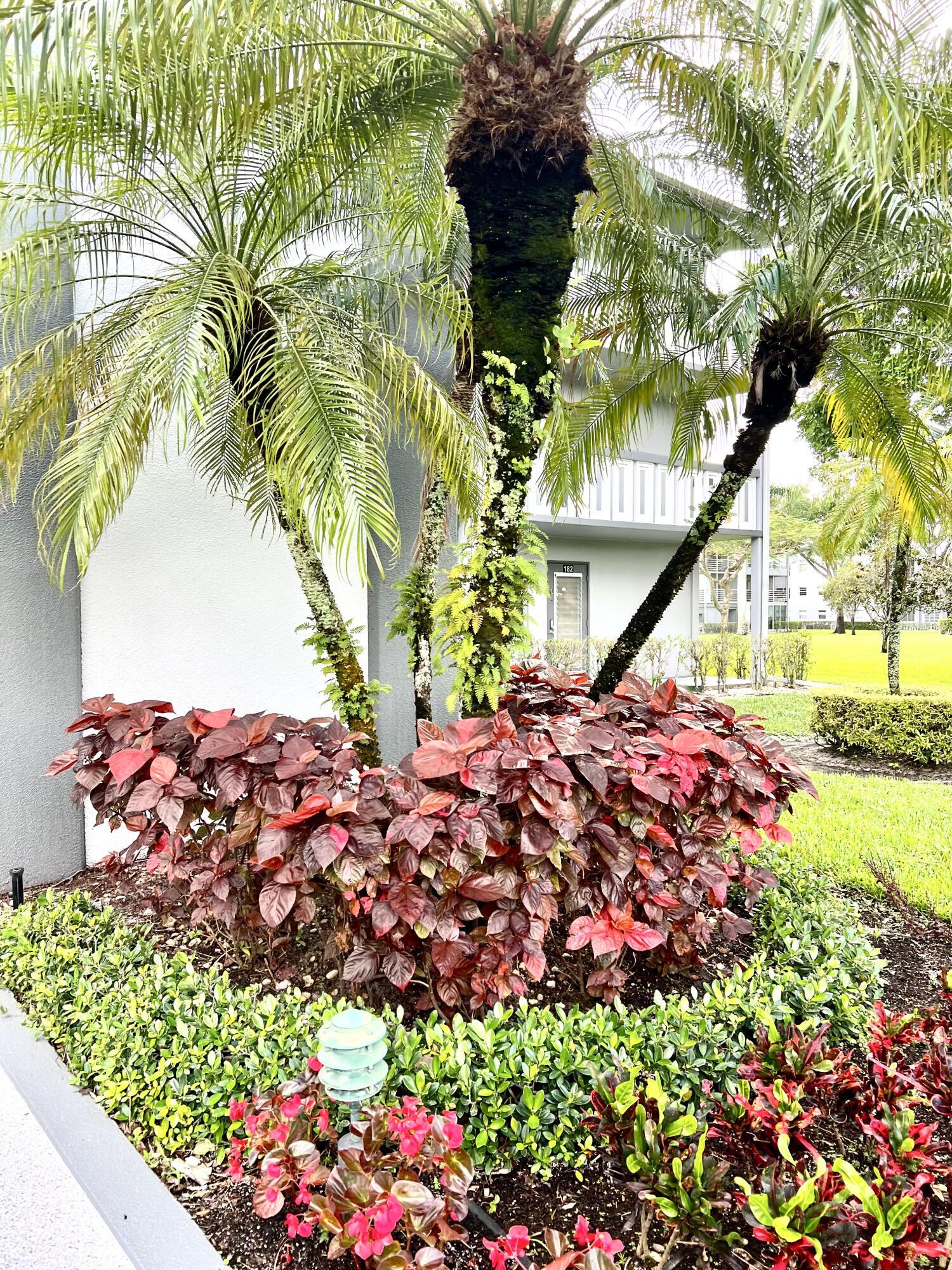 SUFFOLK AT CENTURY VILLAGE CONDO - Residential Lease