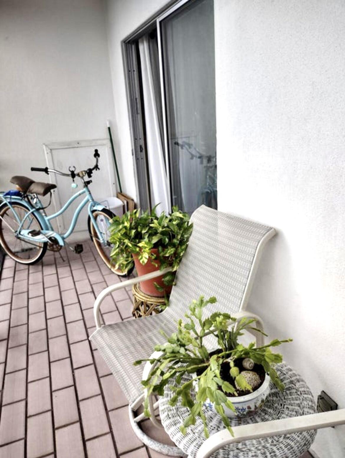 SUFFOLK AT CENTURY VILLAGE CONDO - Residential Lease