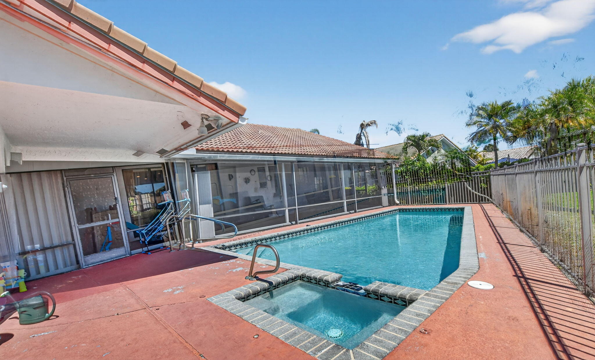 BOCA GREENS 8 - Residential