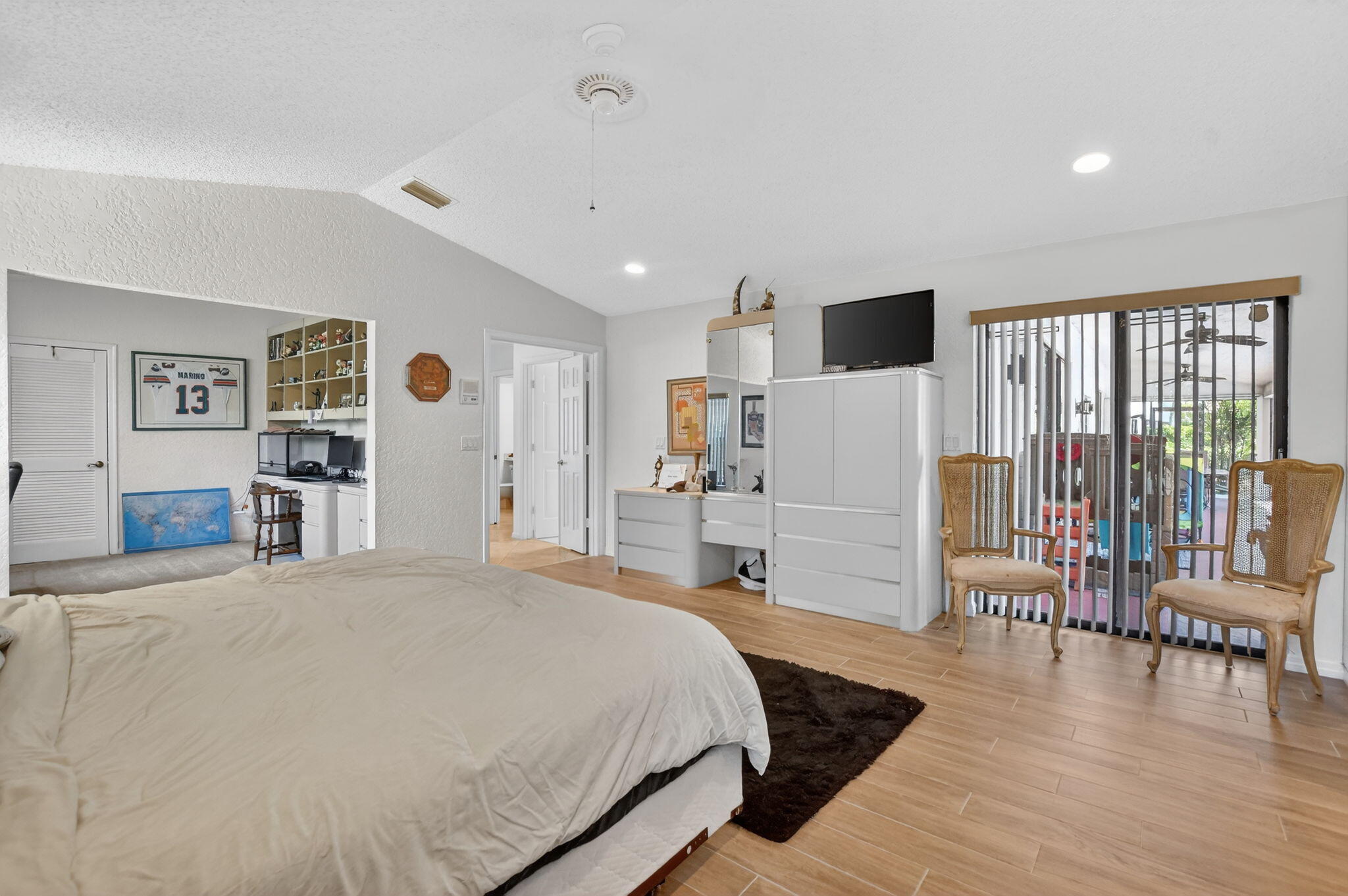 BOCA GREENS 8 - Residential