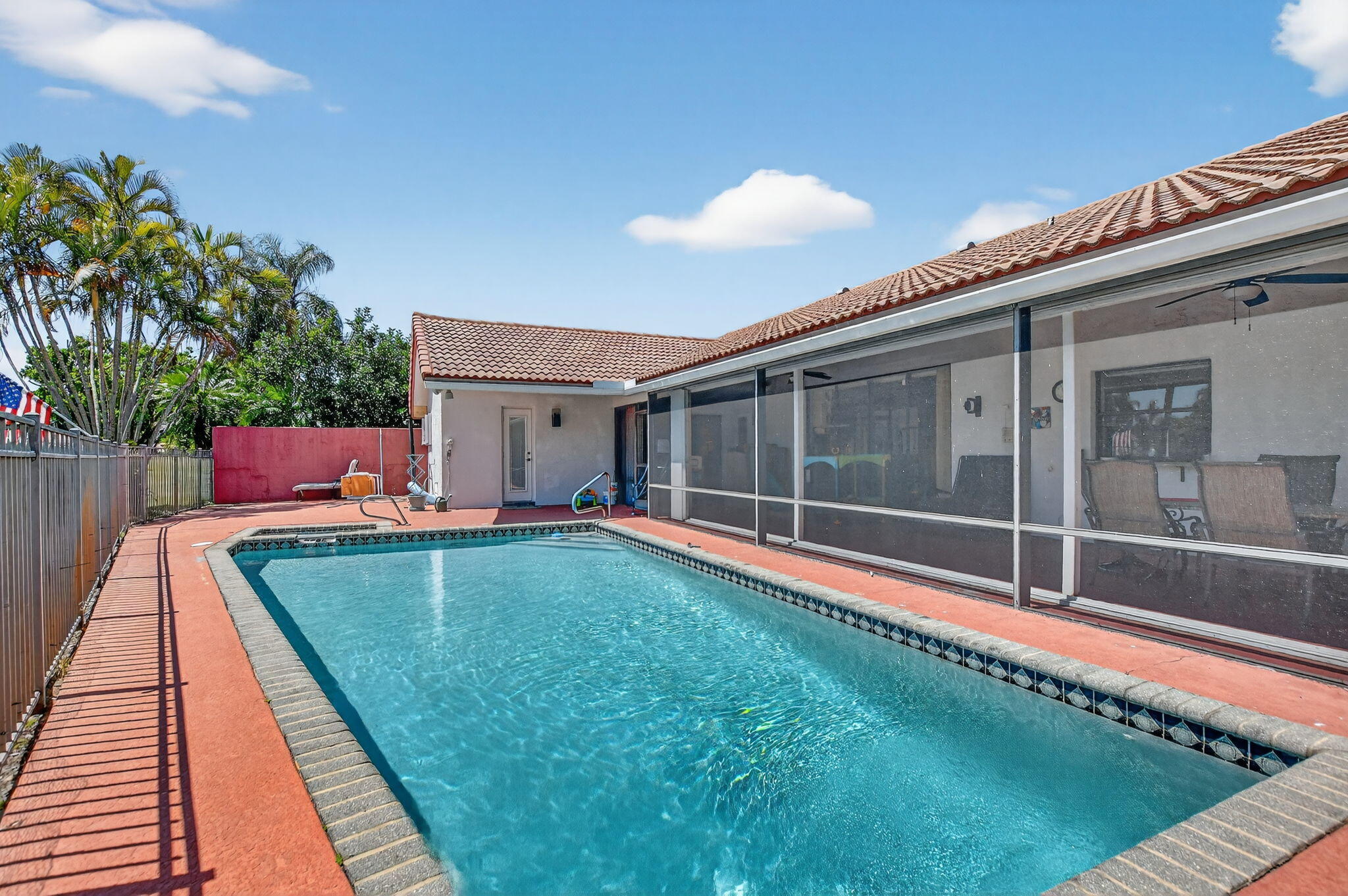 BOCA GREENS 8 - Residential