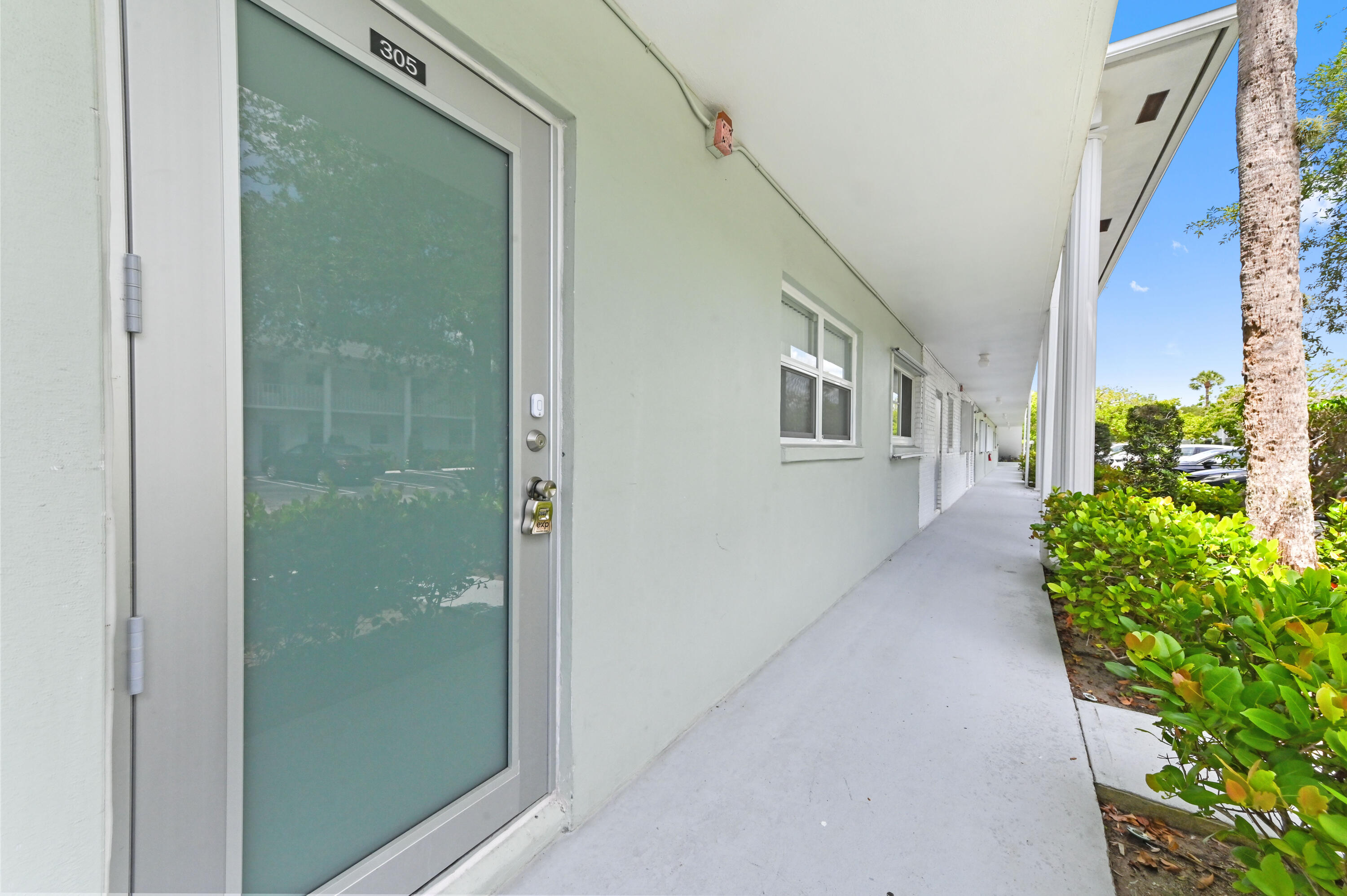 2340 SW 22nd Avenue 305