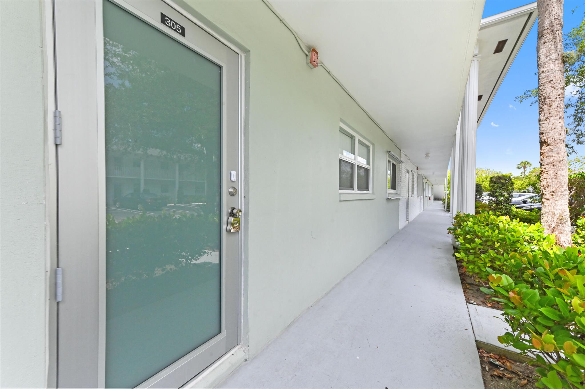 2340 SW 22nd Avenue 305