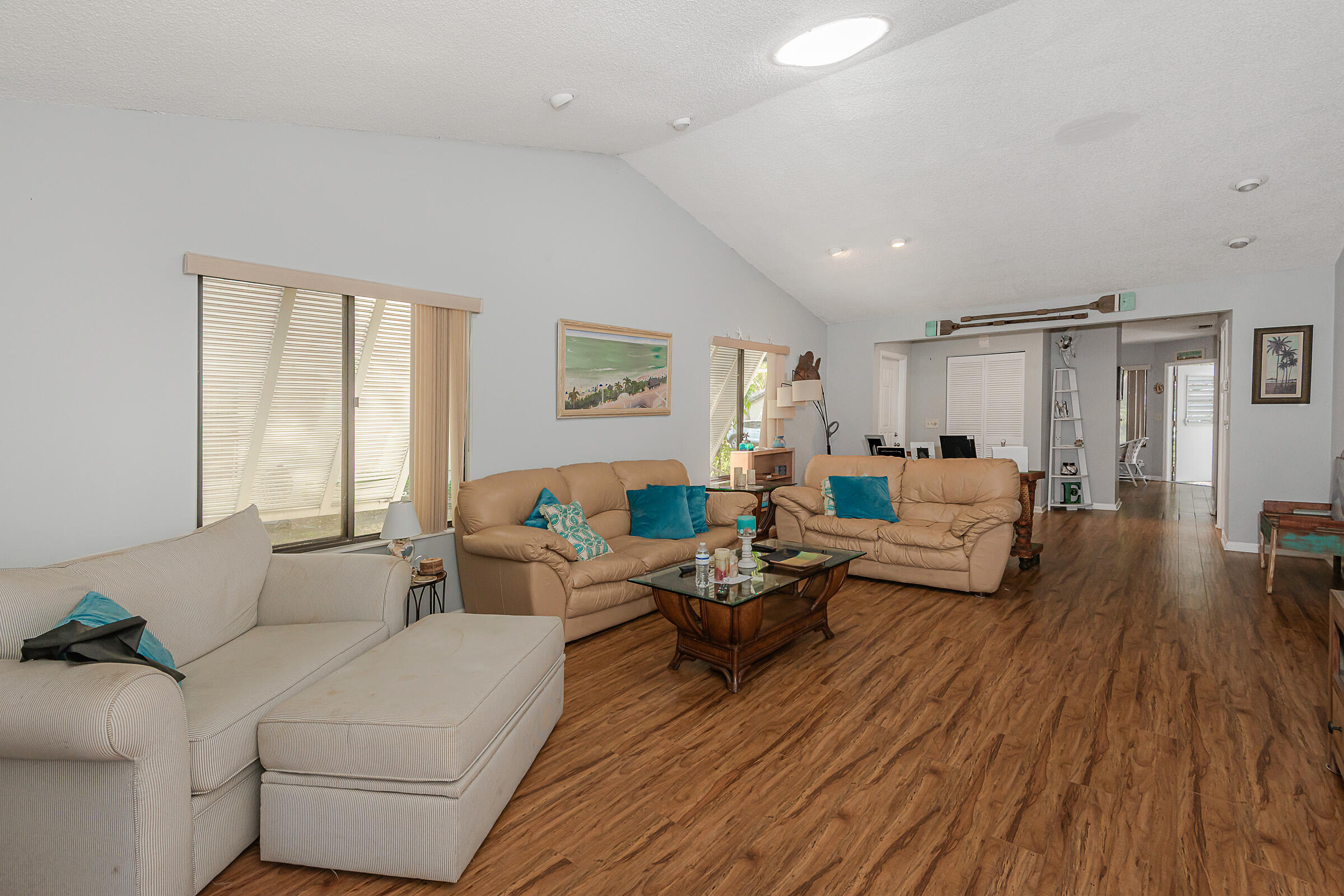 CEDAR POINT 6 - Residential