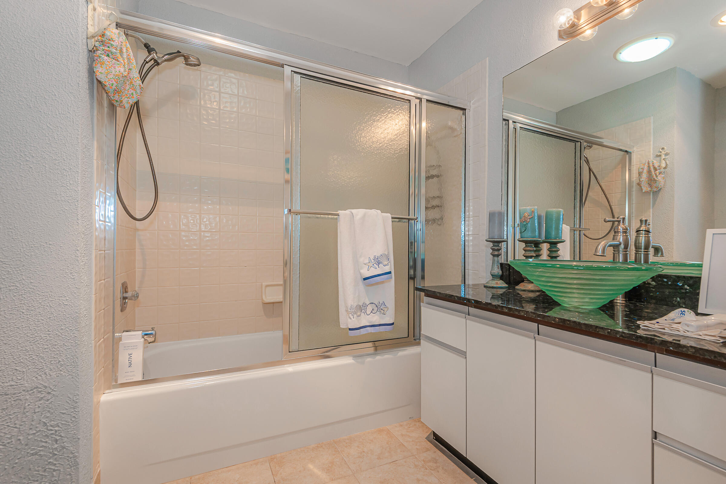 CEDAR POINT 6 - Residential