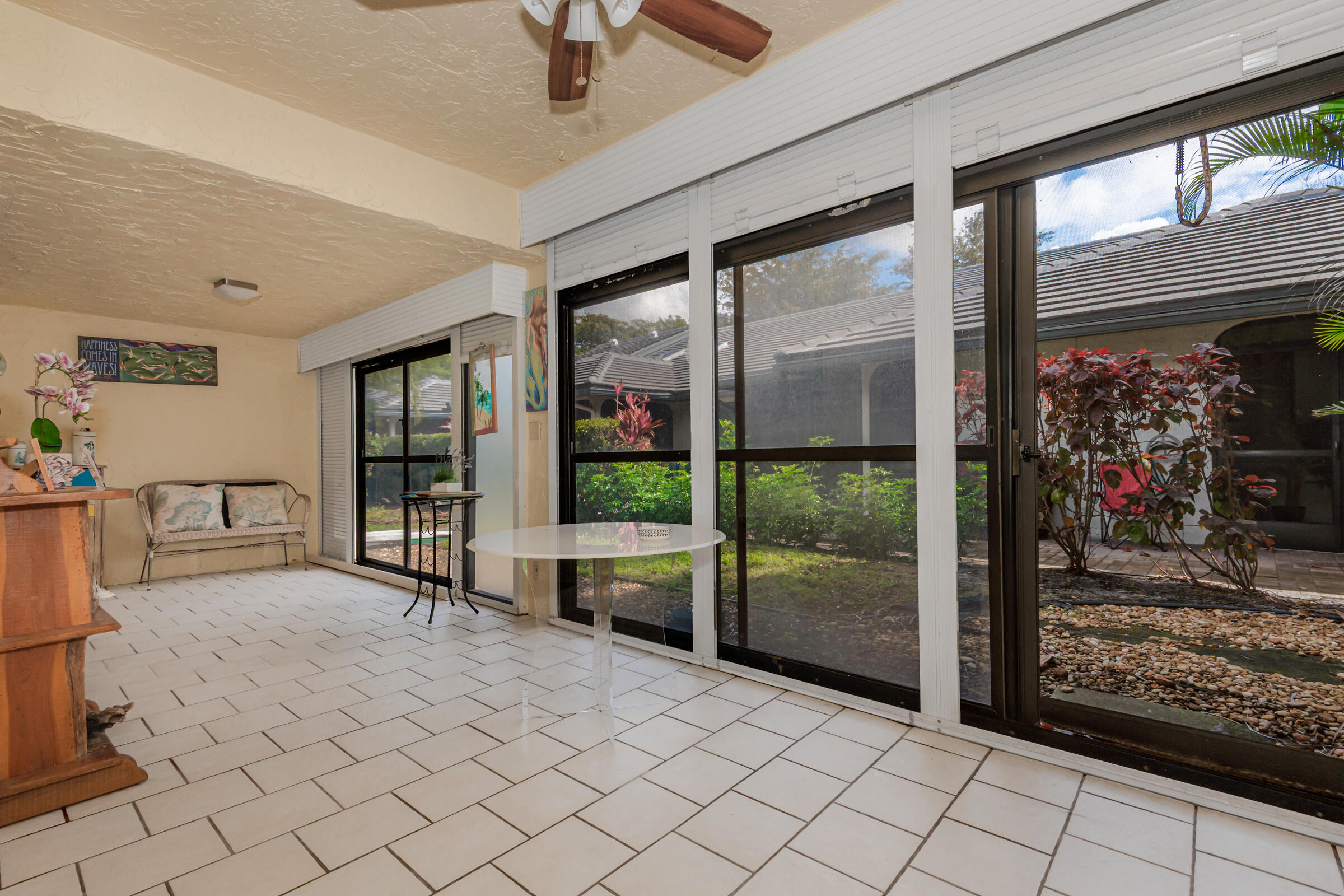 CEDAR POINT 6 - Residential