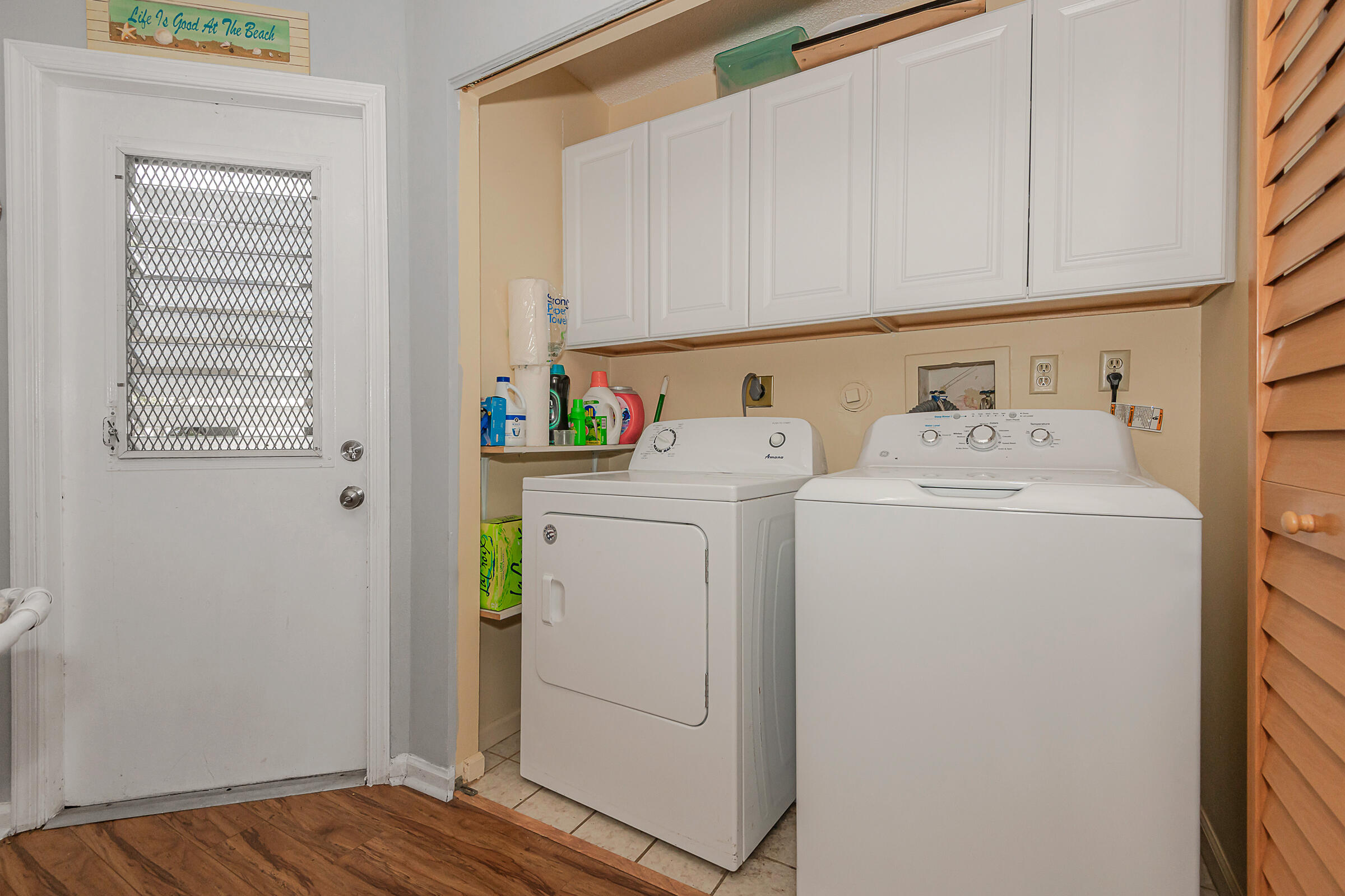 CEDAR POINT 6 - Residential