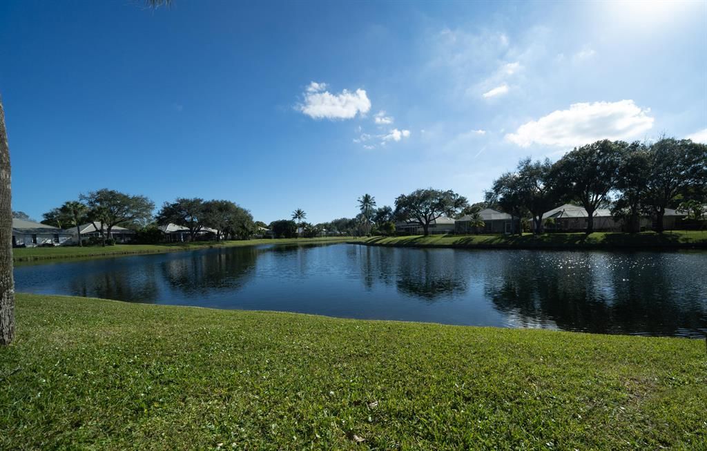 Photo of 1054 Bedford Avenue, Palm Beach Gardens, FL 33403 (MLS # R10859780)