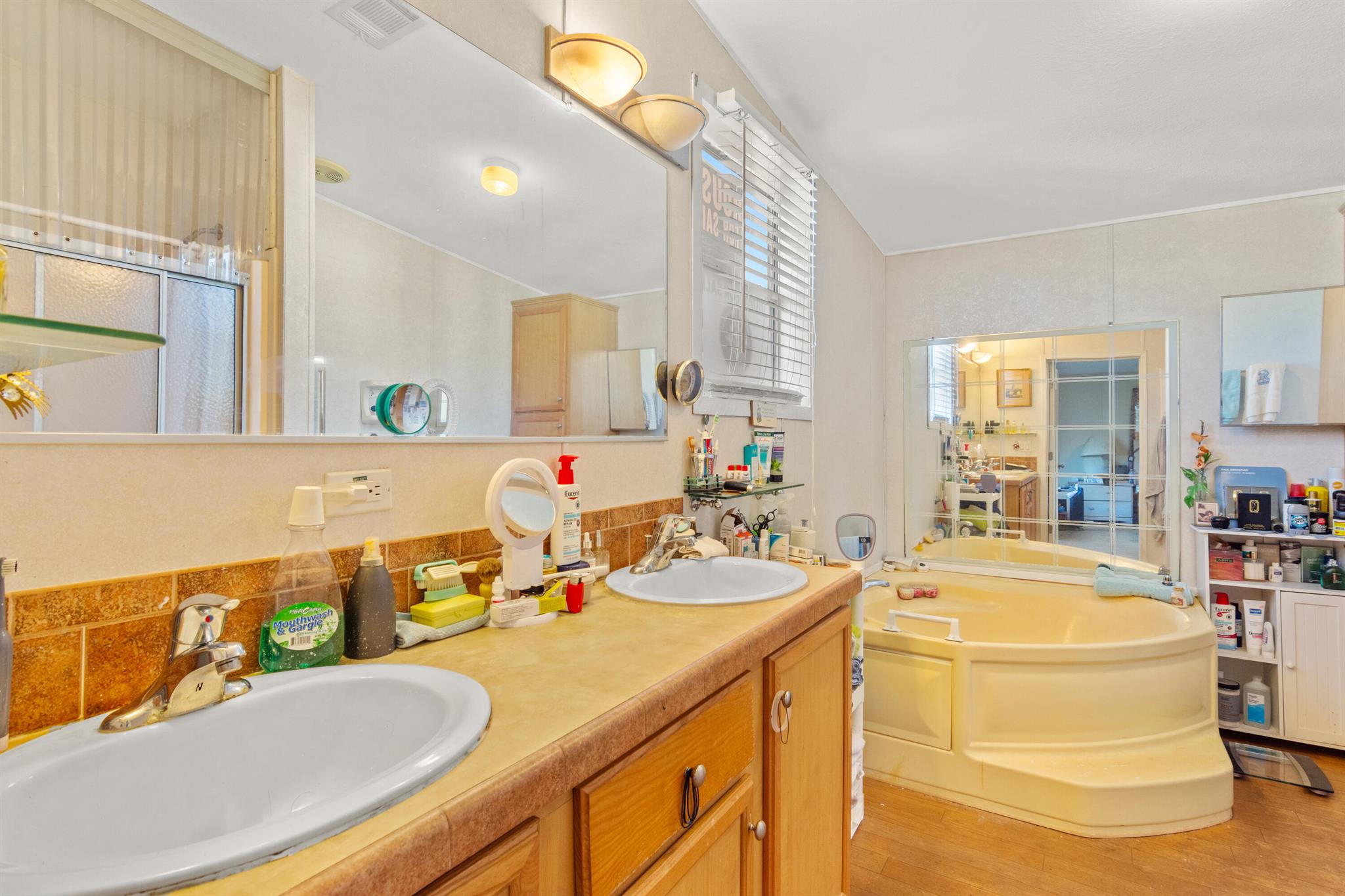 Spanish Lakes Golf Villag - Residential