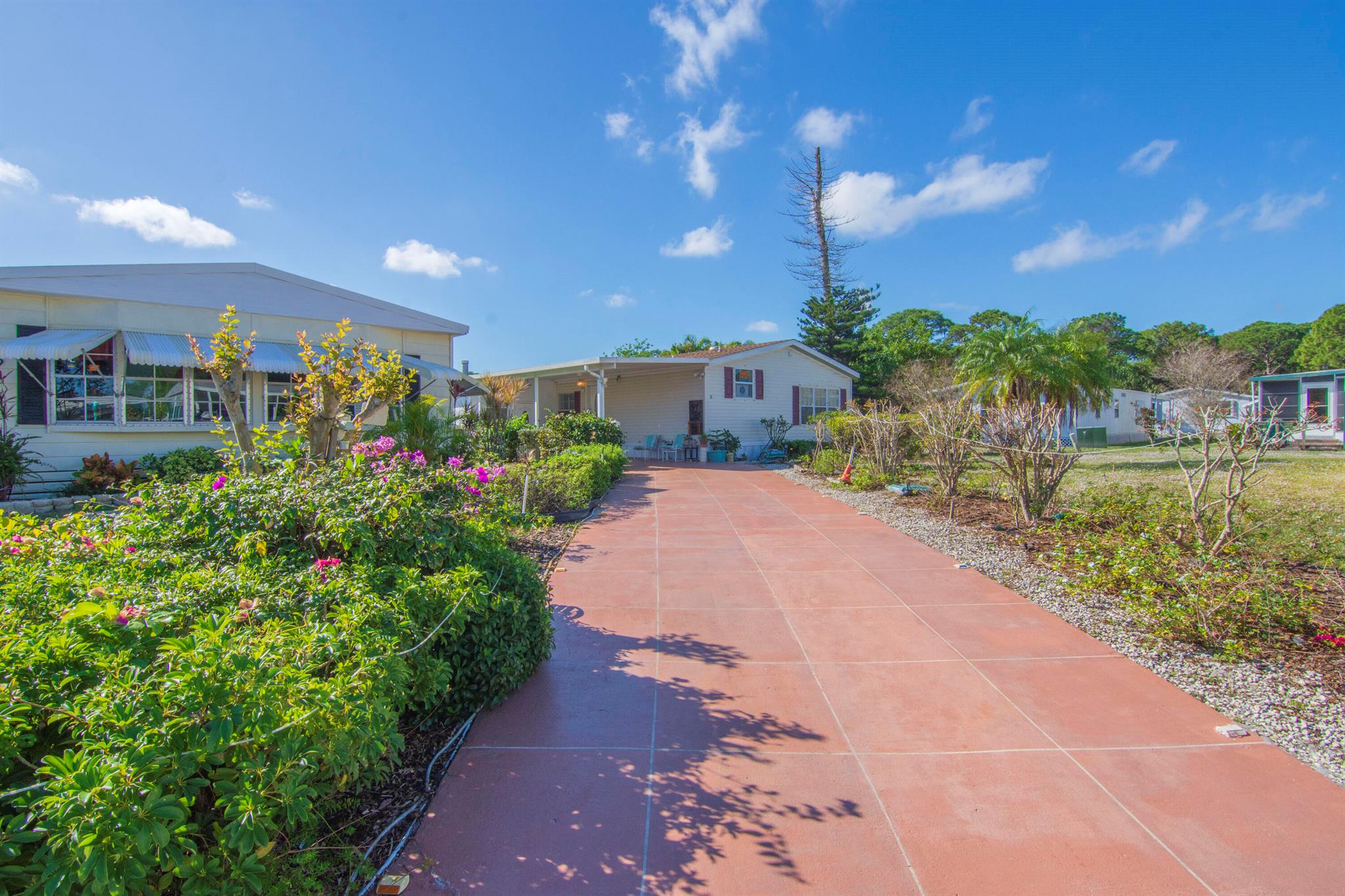 Spanish Lakes Golf Villag - Residential