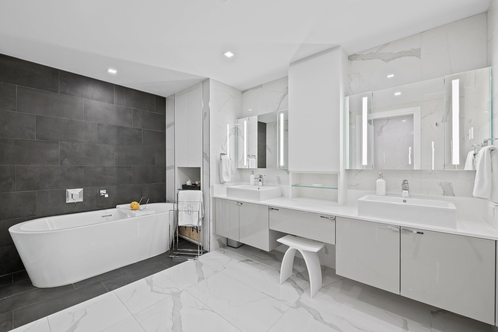 ADAGIO - Residential