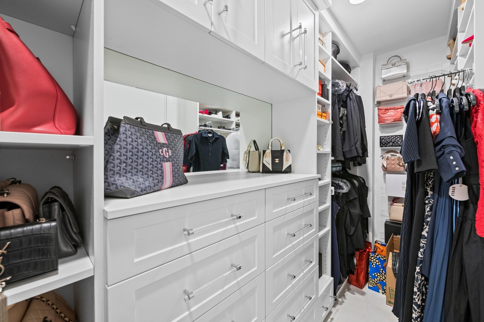 ADAGIO - Residential