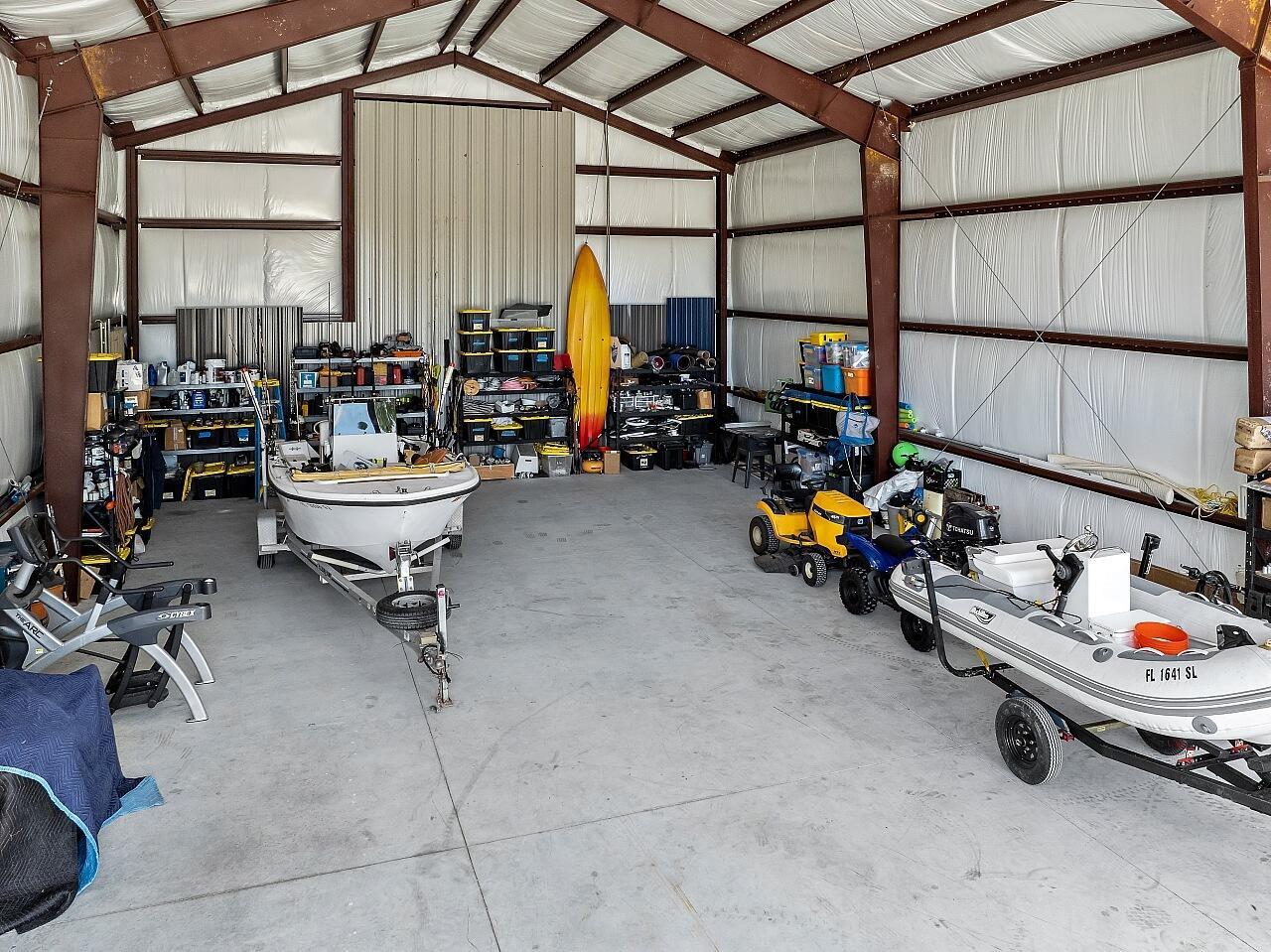 VERO LAKE ESTATES UNIT F - Residential