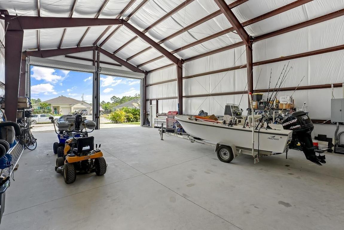 VERO LAKE ESTATES UNIT F - Residential