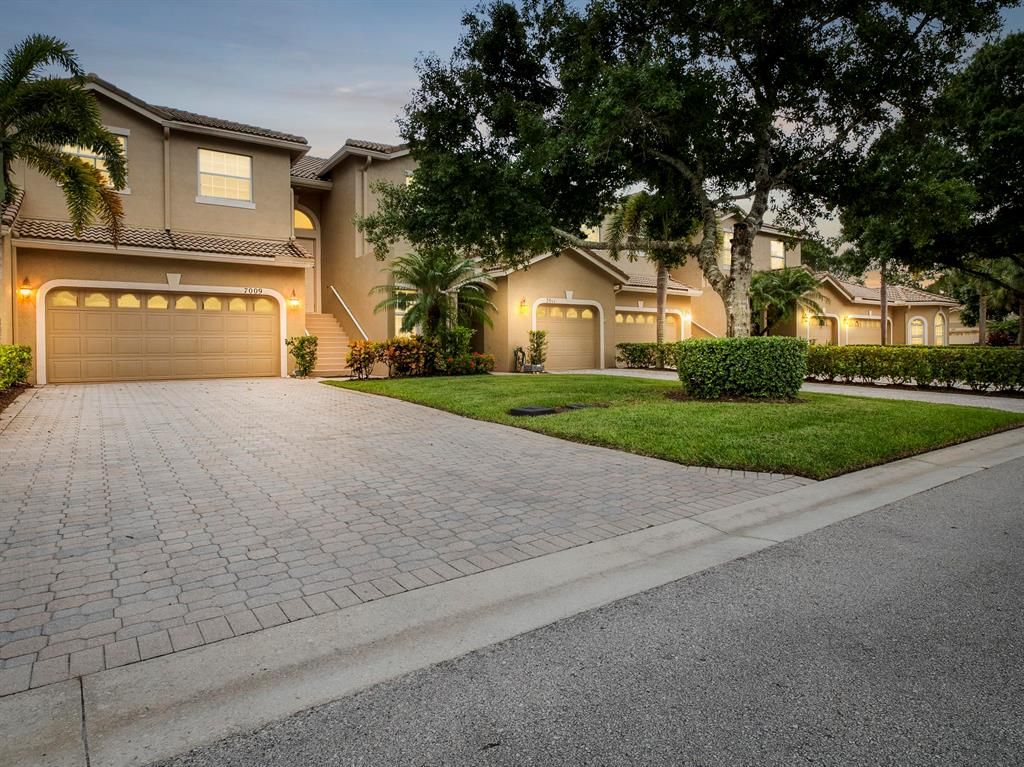 Photo of 7009 Torrey Pines Circle, Port Saint Lucie, FL 34986 (MLS # R10735774)