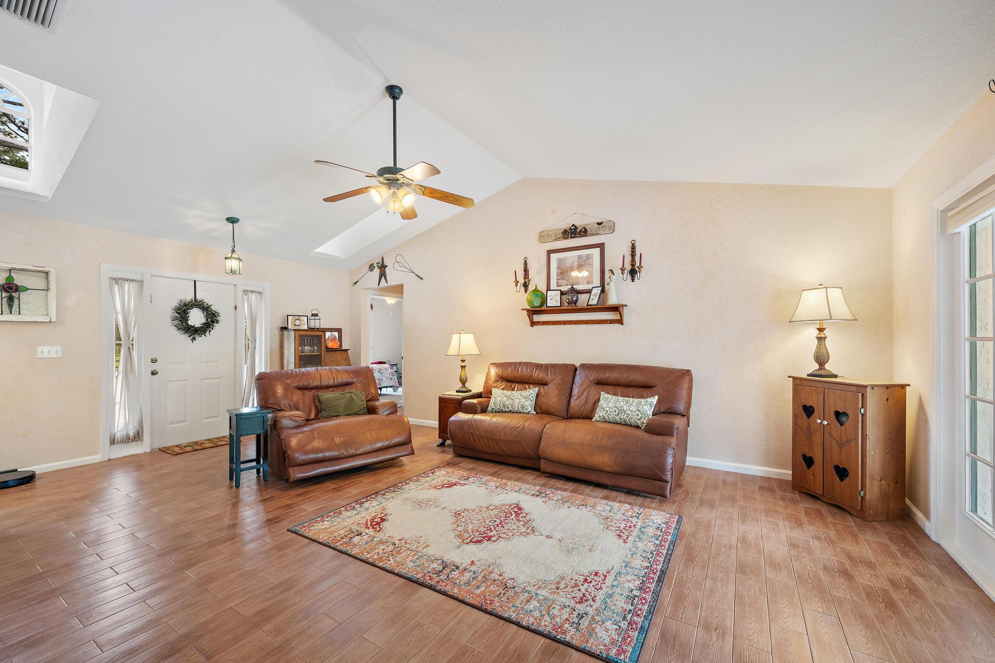 Acreage - Residential