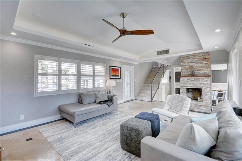 POINSETTIA HEIGHTS - Residential