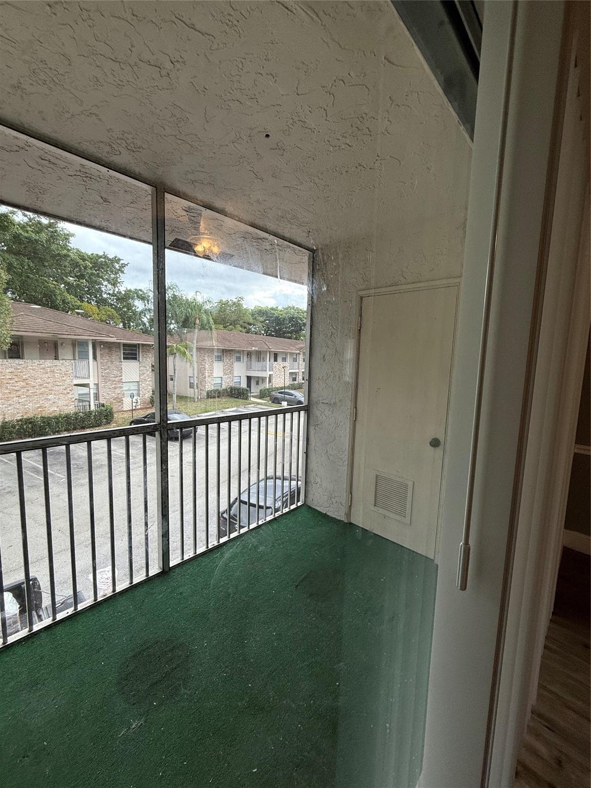 Forest Park South II Cond - Residential Lease