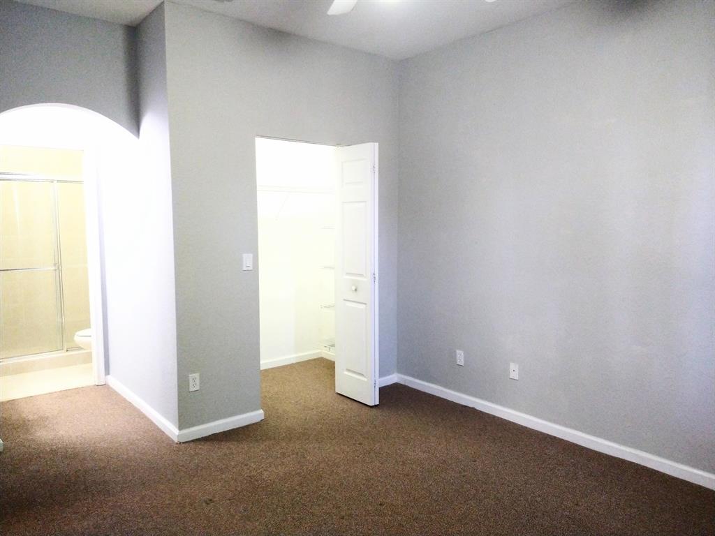 LINKS AT EMERALD DUNES CONDO - Residential