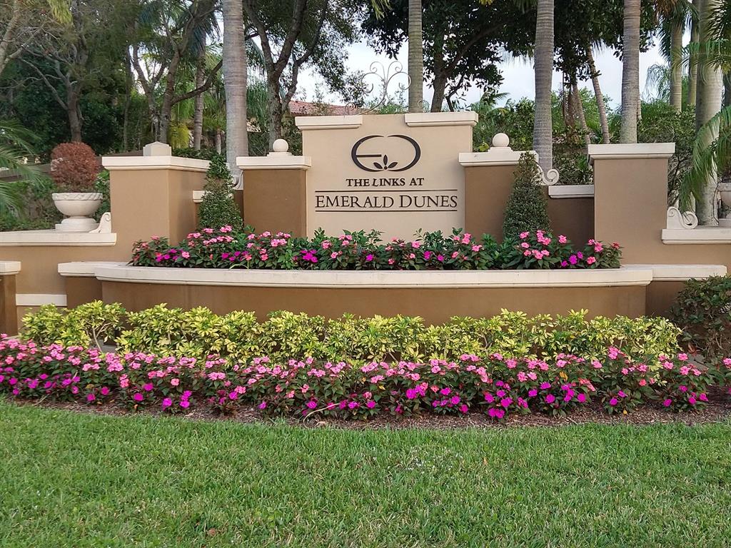 LINKS AT EMERALD DUNES CONDO - Residential
