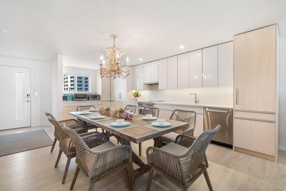 ISLAND HOUSE NORTHEAST CO - Residential Lease