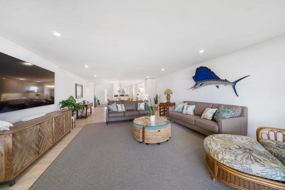 ISLAND HOUSE NORTHEAST CO - Residential Lease