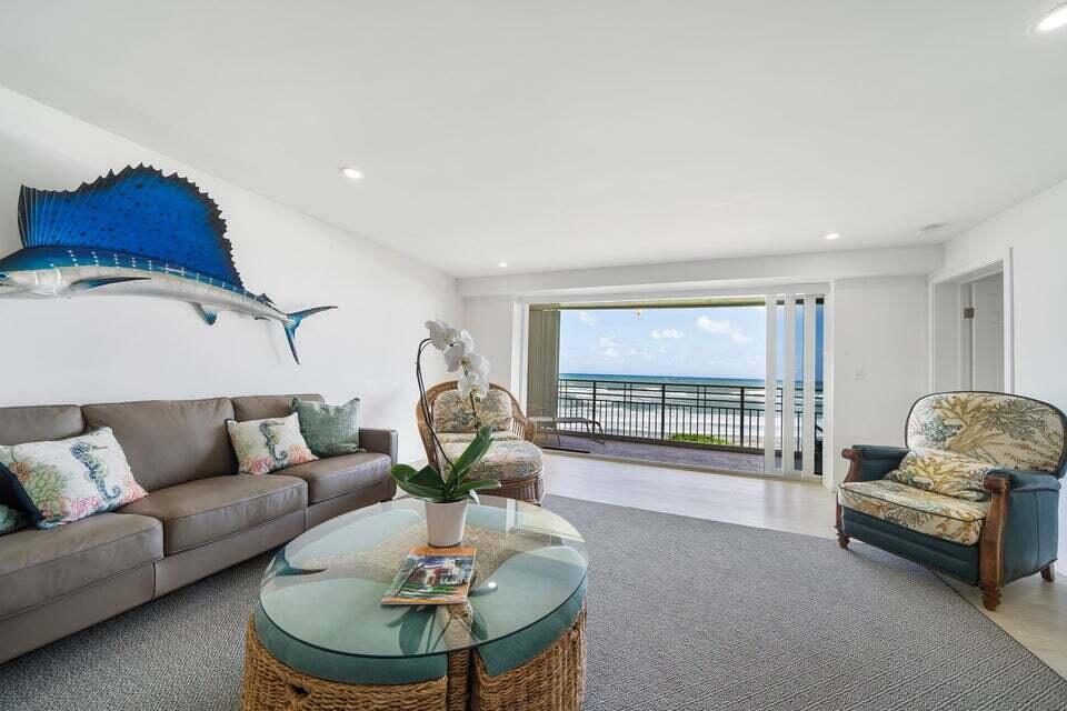 ISLAND HOUSE NORTHEAST CO - Residential Lease