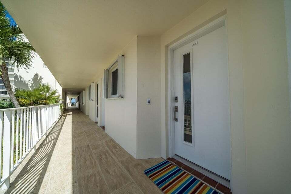 ISLAND HOUSE NORTHEAST CO - Residential Lease