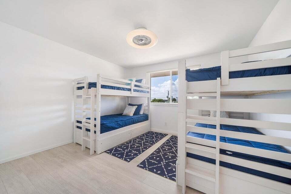 ISLAND HOUSE NORTHEAST CO - Residential Lease