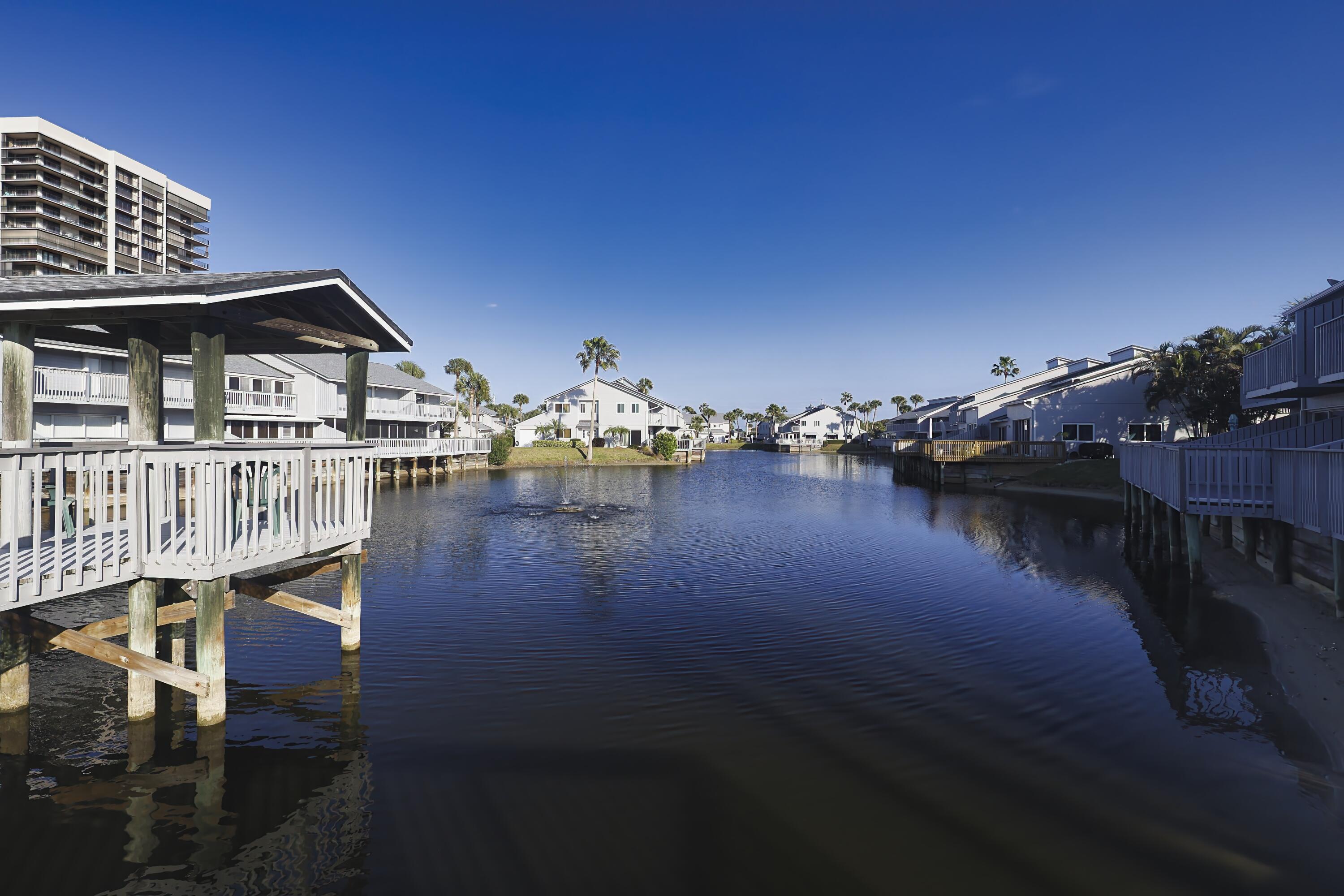 BREAKERS LANDING, A CONDOMINIUM - Residential Lease