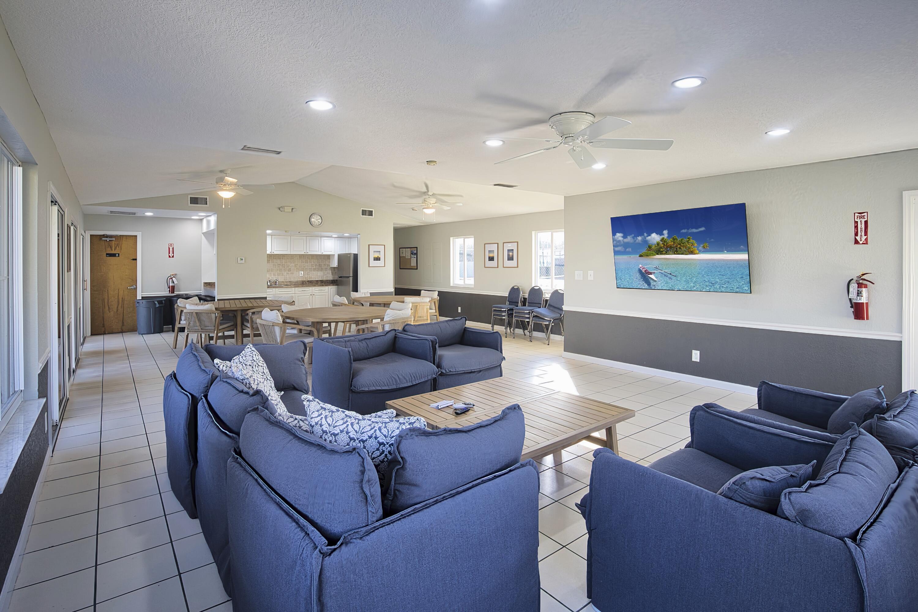 BREAKERS LANDING, A CONDOMINIUM - Residential Lease