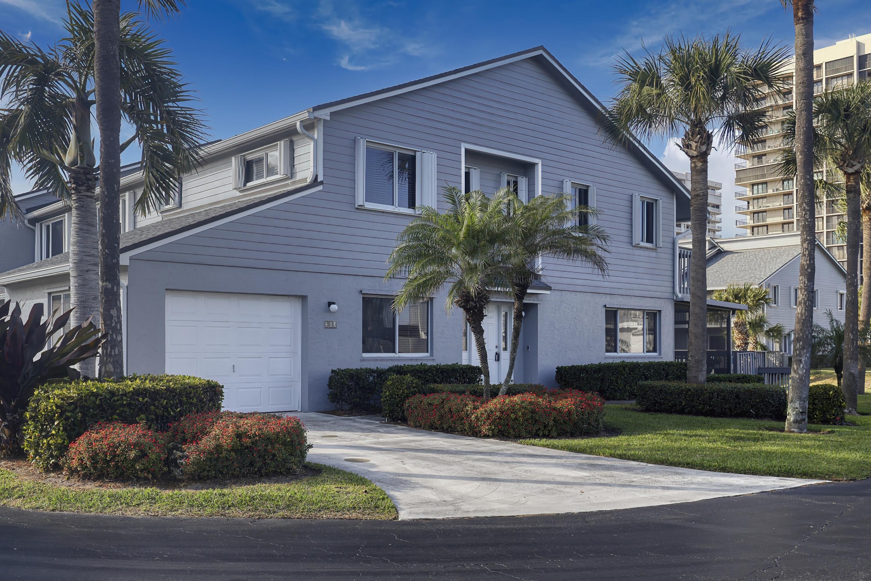 BREAKERS LANDING, A CONDOMINIUM - Residential Lease