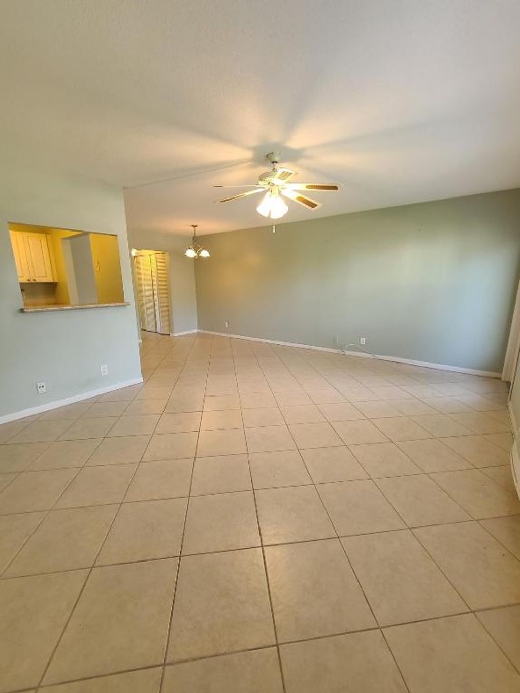 Photo of 122 Coventry F, West Palm Beach, FL 33417 (MLS # R11047519)
