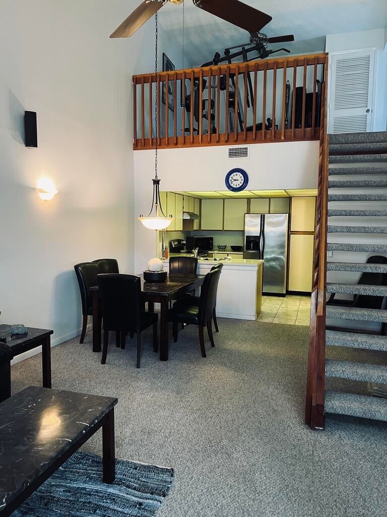 4232 PALM BAY D