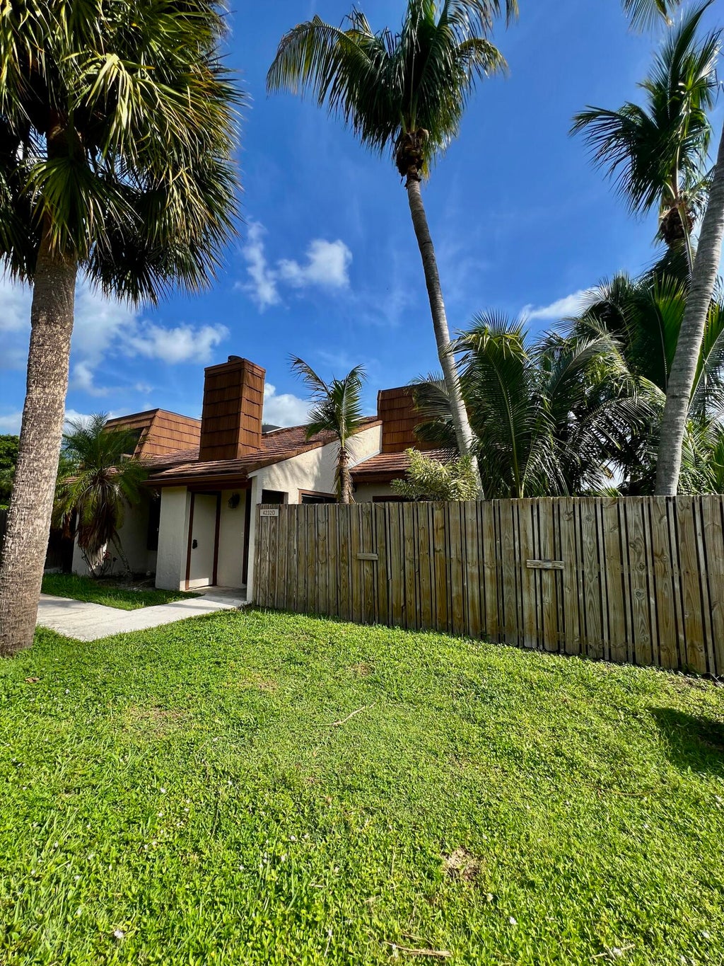 Photo of 4232 PALM BAY CIR #D, West Palm Beach, FL 33406 (MLS # B26055700)