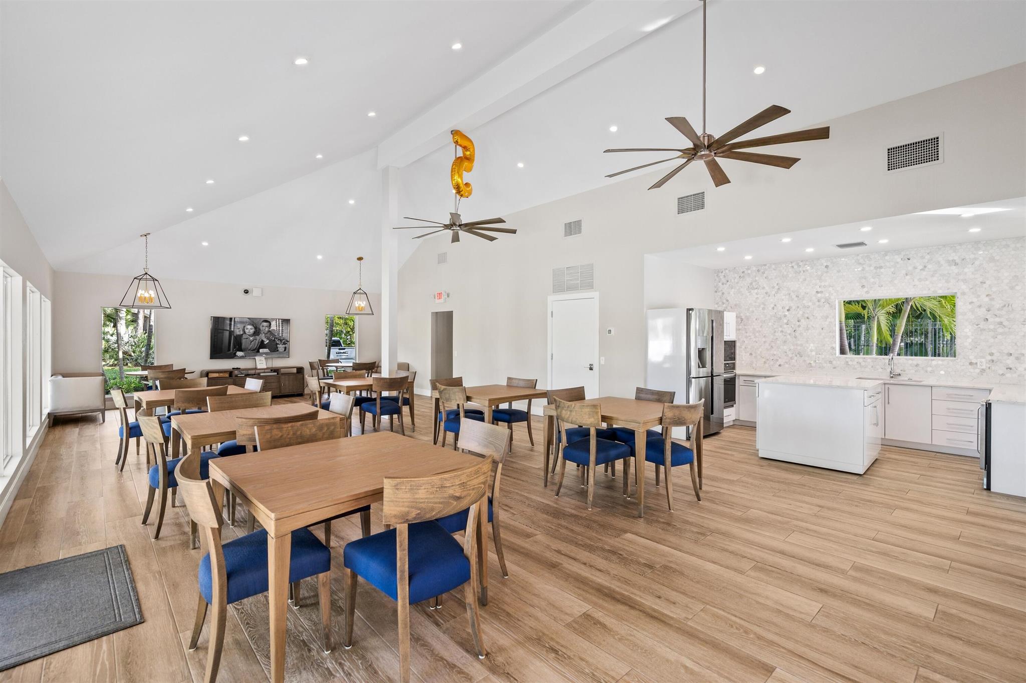 BOCA MARINA - Residential