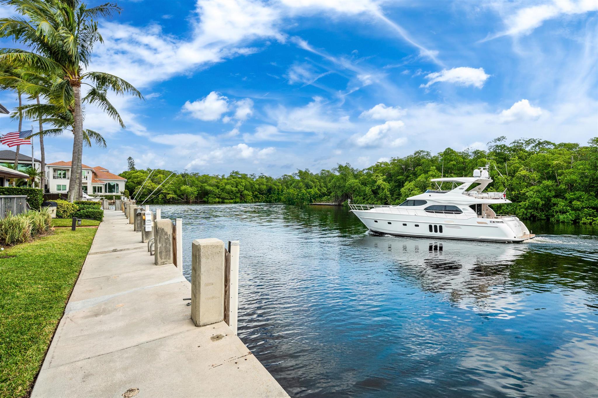 BOCA MARINA - Residential